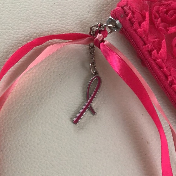 Bundle of 2 Cosmetic Bags - Picture 3 of 9